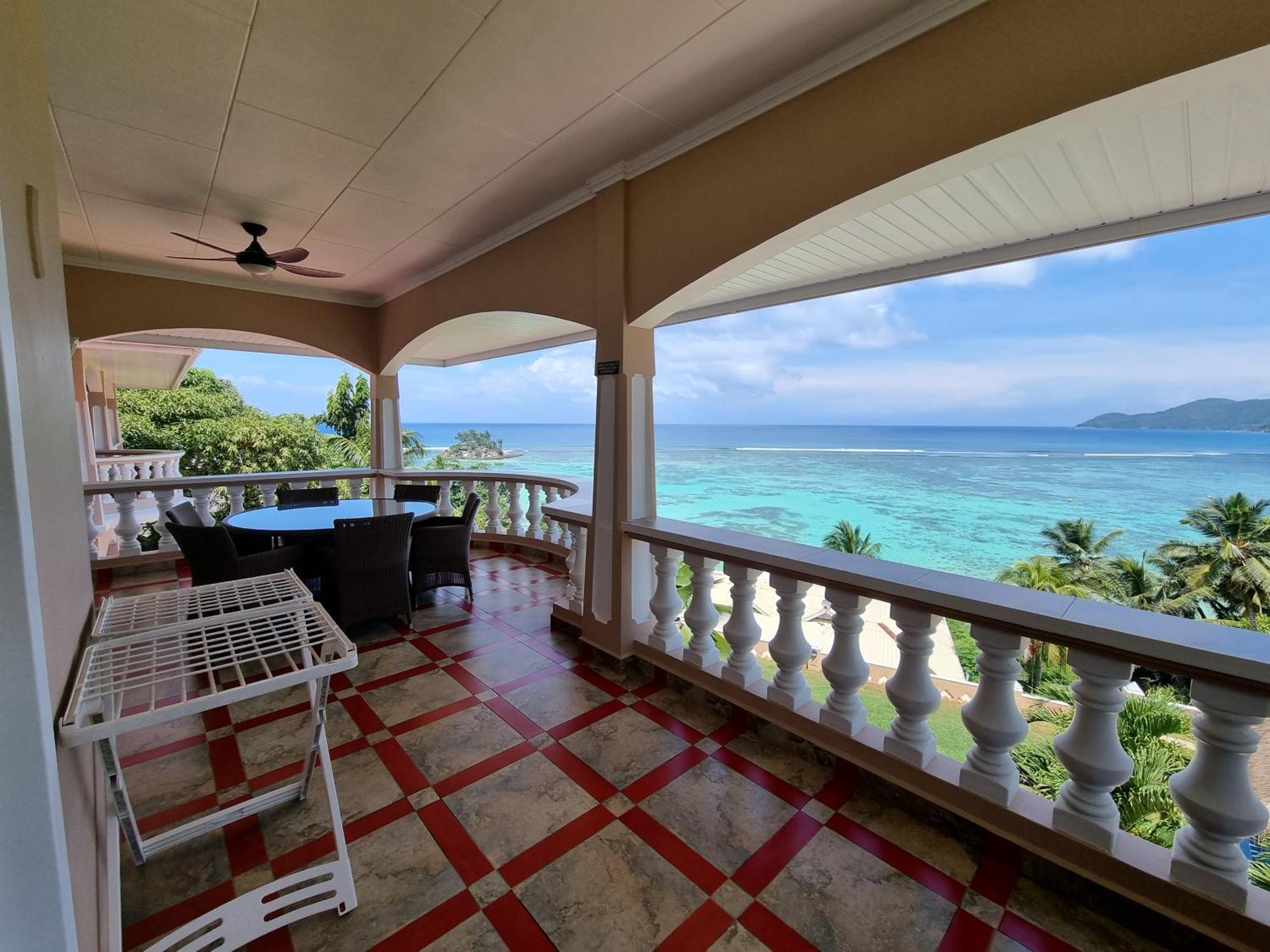 Au Fond De Mer View Anse Royale Kamer foto