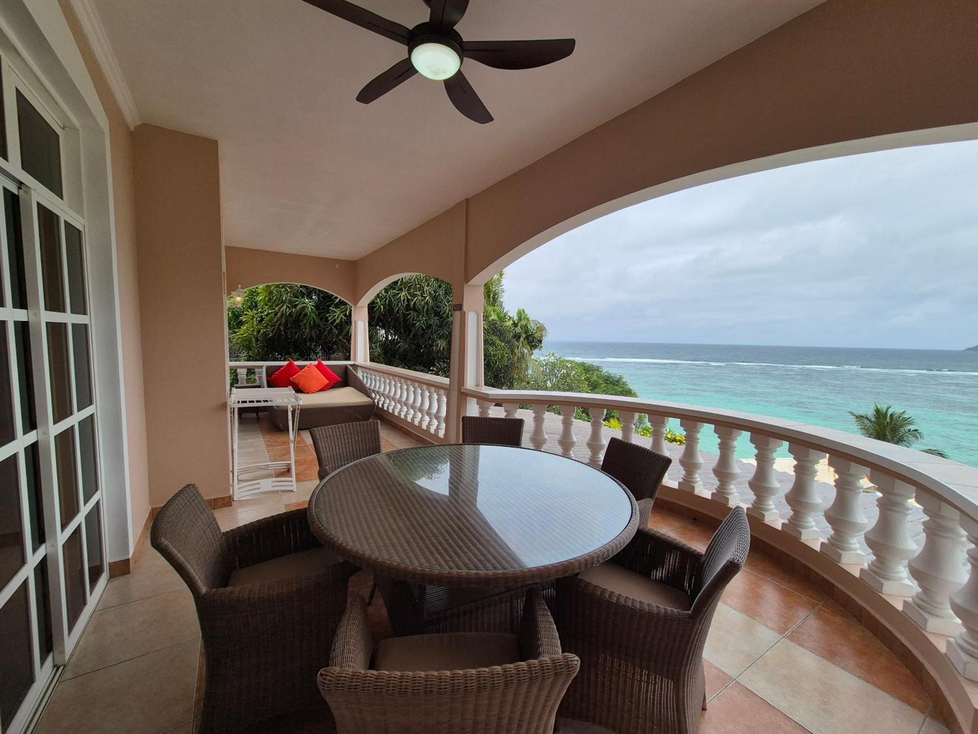 Au Fond De Mer View Anse Royale Buitenkant foto